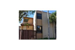 311 W Park Dr, Miami, FL 33172, Sold 08/15/14