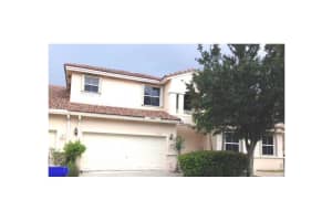 13062 NW 8th St, Pembroke Pines, FL 33028, Sold 09/03/14