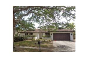 6820 NW 44th Ct, Lauderhill, FL 33319, Sold 12/09/14