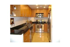 10350 W Bay Harbor Dr #10h, Miami Beach, FL 33154, Sold 04/30/15