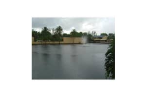 15898 Kilmarnock Dr, Hialeah, FL 33014, Sold 12/01/14