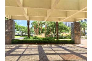 3300 NE 191st St, Aventura, FL 33180, Sold 01/10/20