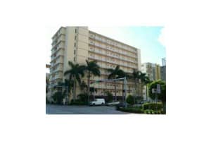 1300 Lincoln Rd F506, Miami Beach, FL 33139, Sold 08/21/15