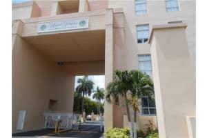 7400 W 20th Ave, Hialeah, FL 33016, Sold 10/23/15