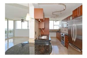 6422 Collins Ave, Miami Beach, FL 33141, Sold 04/14/15
