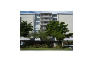 10000 W Bay Harbor Dr, Bay Harbor Islands, FL 33154, Sold 01/13/15