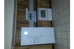 8885 Fontainebleau Blvd, Miami, FL 33172, Sold 10/15/14