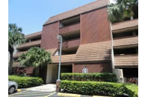 471 Ives Dairy Rd, Miami, FL 33179, Sold 02/06/15