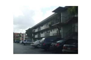 5935 Del Lago Cir, Sunrise, FL 33313, Sold 07/31/15