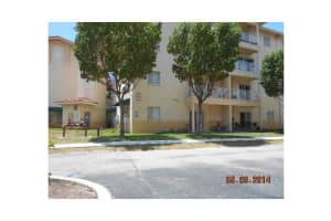6940 NW 179th St, Hialeah, FL 33015, Sold 11/28/14