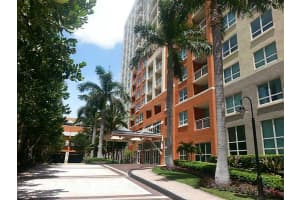2000 N Bayshore Dr, Miami, FL 33137, Sold 12/17/14