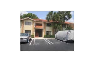 3202 Coral Lake Ln, Coral Springs, FL 33065, Sold 02/19/16