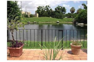 9179 Fontainebleau Blvd, Miami, FL 33172, Sold 12/13/14