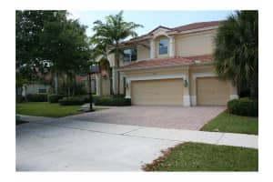 5143 Lakewood Dr, Cooper City, FL 33330, Sold 03/25/15