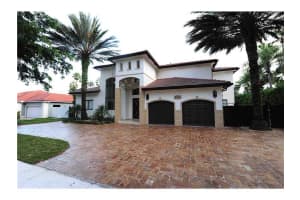8250 NW 154th Terrace, Hialeah, FL 33016, Sold 06/05/15