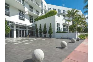 2001 Meridian Ave PH 17, Miami Beach, FL 33139, Sold 01/16/15