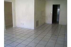 2804 NW 39th Way, Lauderdale Lakes, FL 33311, Sold 01/12/15