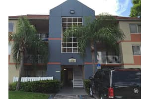 18820 NW 57th Ave, Hialeah, FL 33015, Sold 12/03/14