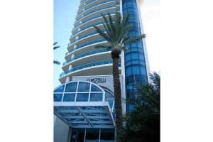 5025 Collins Ave, Miami Beach, FL 33140, Sold 11/24/14