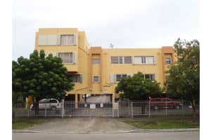 1555 W 44th Pl, Hialeah, FL 33012, Sold 02/25/15
