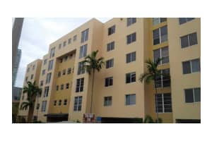 210 SW 11th St, Miami, FL 33130, Sold 11/03/14