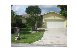 8255 NW 95th Ave, Tamarac, FL 33321, Sold 12/01/14