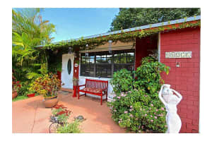 11277 SW 111th Court Rd, Miami, FL 33176, Sold 04/02/15