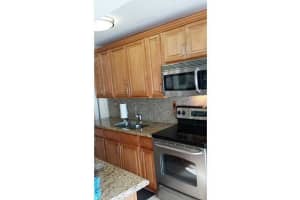 9340 W Flagler St #106a, Miami, FL 33174, Sold 11/14/14