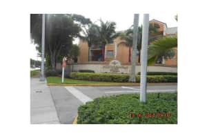6272 NW 186th St, Hialeah, FL 33015, Sold 02/13/15