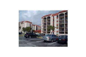 5199 NW 7th St, Miami, FL 33126, Sold 03/23/15