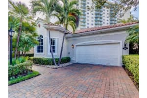 3964 194th Ln, Golden Beach, FL 33160, Sold 12/01/14
