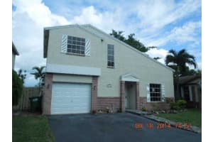 19313 NW 86th Ave, Hialeah, FL 33015, Sold 01/28/15