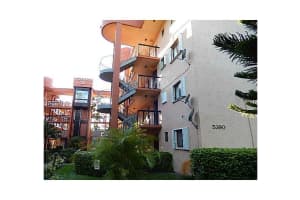 5390 W 21st Ct, Hialeah, FL 33016, Sold 12/16/14