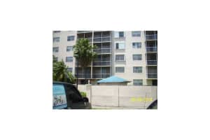 1251 NE 108th St, Miami, FL 33161, Sold 12/04/14