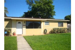 16841 NW 72nd Ave, Hialeah, FL 33015, Sold 12/04/14