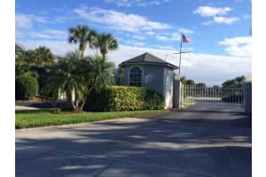 2536 Harbour Cove Dr, Fort Pierce, FL 34949, Sold 10/31/16
