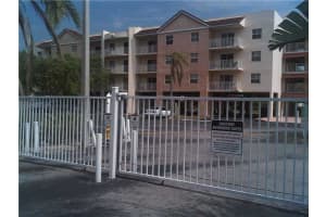 8240 SW 210th St, Cutler Bay, FL 33189, Sold 05/19/15