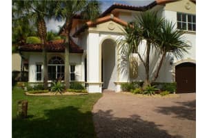8011 NW 159th Terrace, Hialeah, FL 33016, Sold 05/08/15