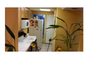 9220 Fontainebleau Blvd, Miami, FL 33172, Sold 03/20/15