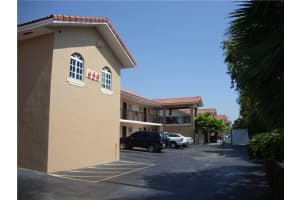 650 SE 9th Ct, Hialeah, FL 33010, Sold 02/05/15