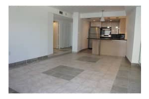 465 Ocean Dr, Miami Beach, FL 33139, Sold 02/17/15