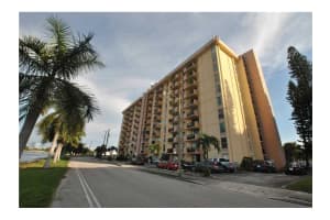 2075 NE 164th St, North Miami Beach, FL 33162, Sold 02/12/15