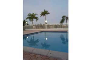 14911 SW 80th St, Miami, FL 33193, Sold 01/16/15