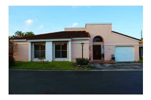 8907 SW 4th Ln, Miami, FL 33174, Sold 12/19/14