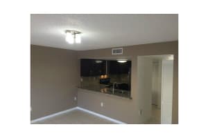 9187 Fontainebleau Blvd, Miami, FL 33172, Sold 04/30/15