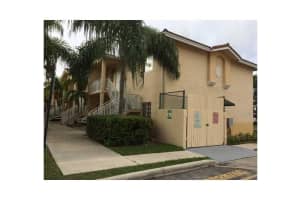 6972 NW 179th St, Hialeah, FL 33015, Sold 02/11/15