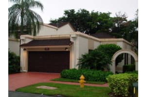 9322 NW 50th Doral Cir S, Doral, FL 33178, Sold 05/06/15
