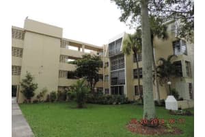 952 NE 199th St, Miami, FL 33179, Sold 02/02/15