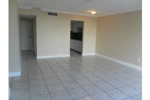 2075 NE 164th St, North Miami Beach, FL 33162, Sold 09/04/15