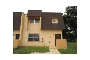 5613 Blueberry Ct, Lauderhill, FL 33313, Sold 05/04/15